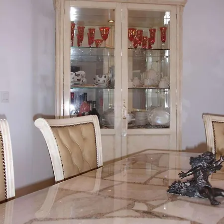 アパート - Sleeps 4 - Parking - Pool - Sea Views